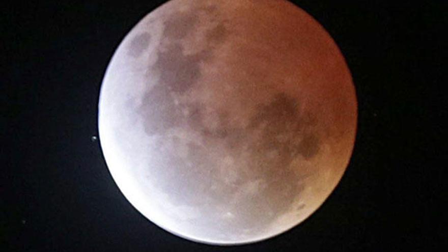 La Luna podrá ser explorada por misiones privadas.