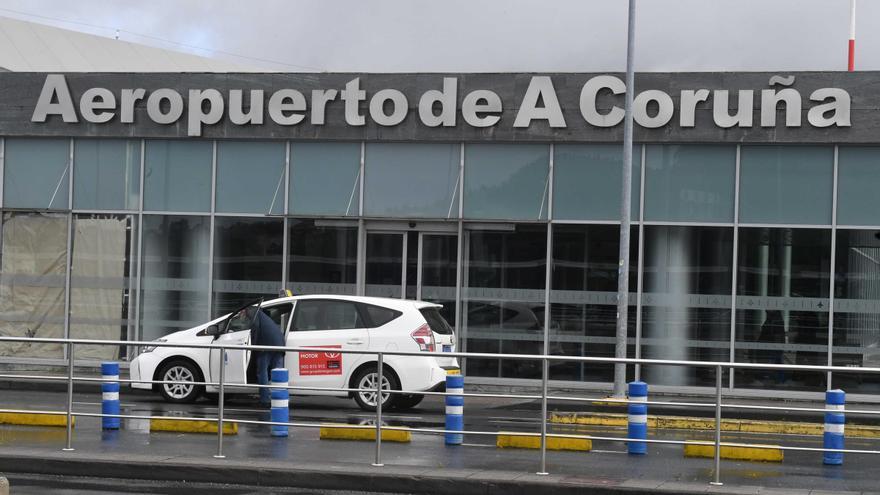 Culleredo actualiza las tarifas de taxi y congela el suplemento del aeropuerto