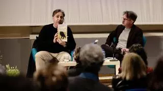 Jordi Doce desgrana la obra "El Cuervo" en el Poex 2026: la visión positiva de la traducción literaria y una "fuerza elemental" como protagonista