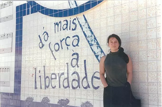 Luísa Villalta, a muller que non facía as cousas a medias