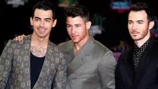 Kevin Jonas de los Jonas Brothers es operado por un cáncer de piel
