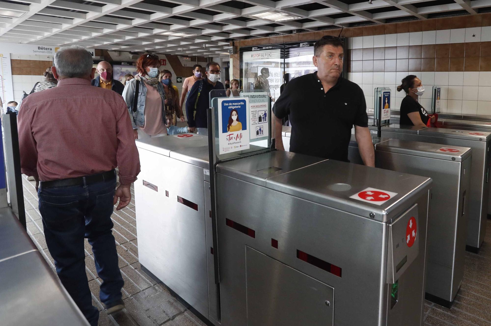 Primer domingo de servicio gratuito en Metrovalencia