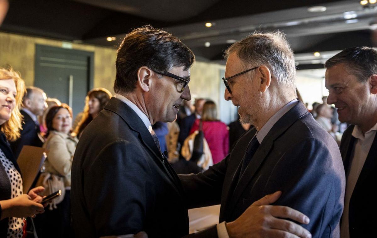 L’abraçada del PSOE aragonès L’abraçada del PSOE aragonès