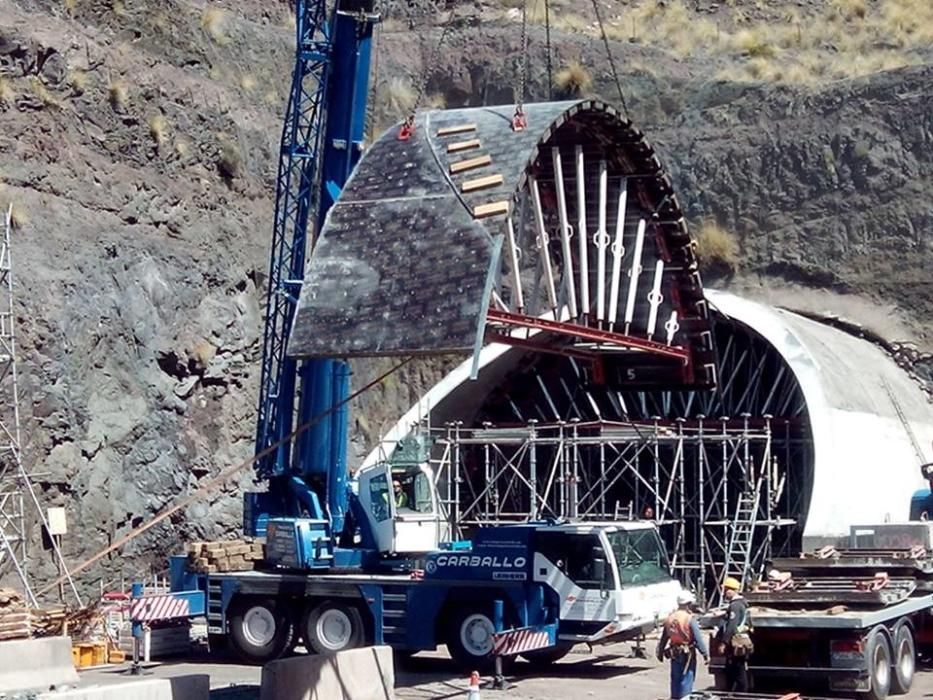 Obras de la Fase I de la nueva carretera de La Aldea