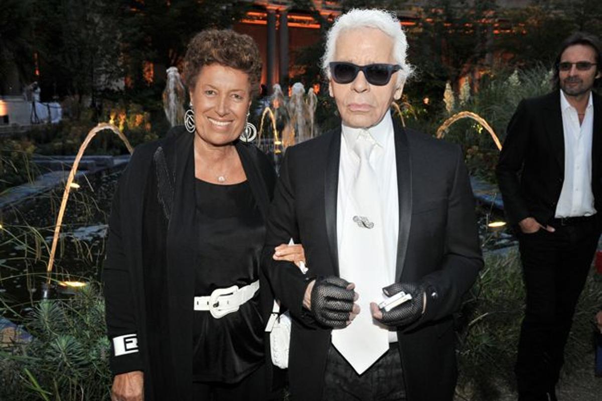 Carla Fendi junto a Karl Lagerfeld