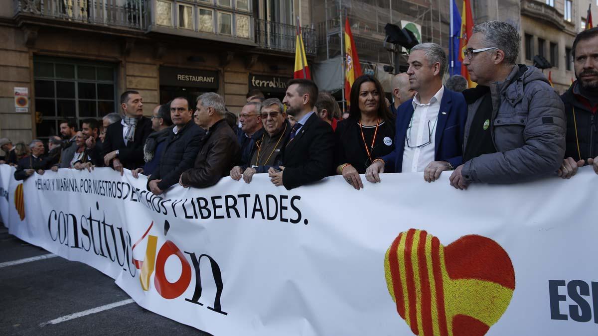 Manifestación de España i Catalans por las calles de Barcelona