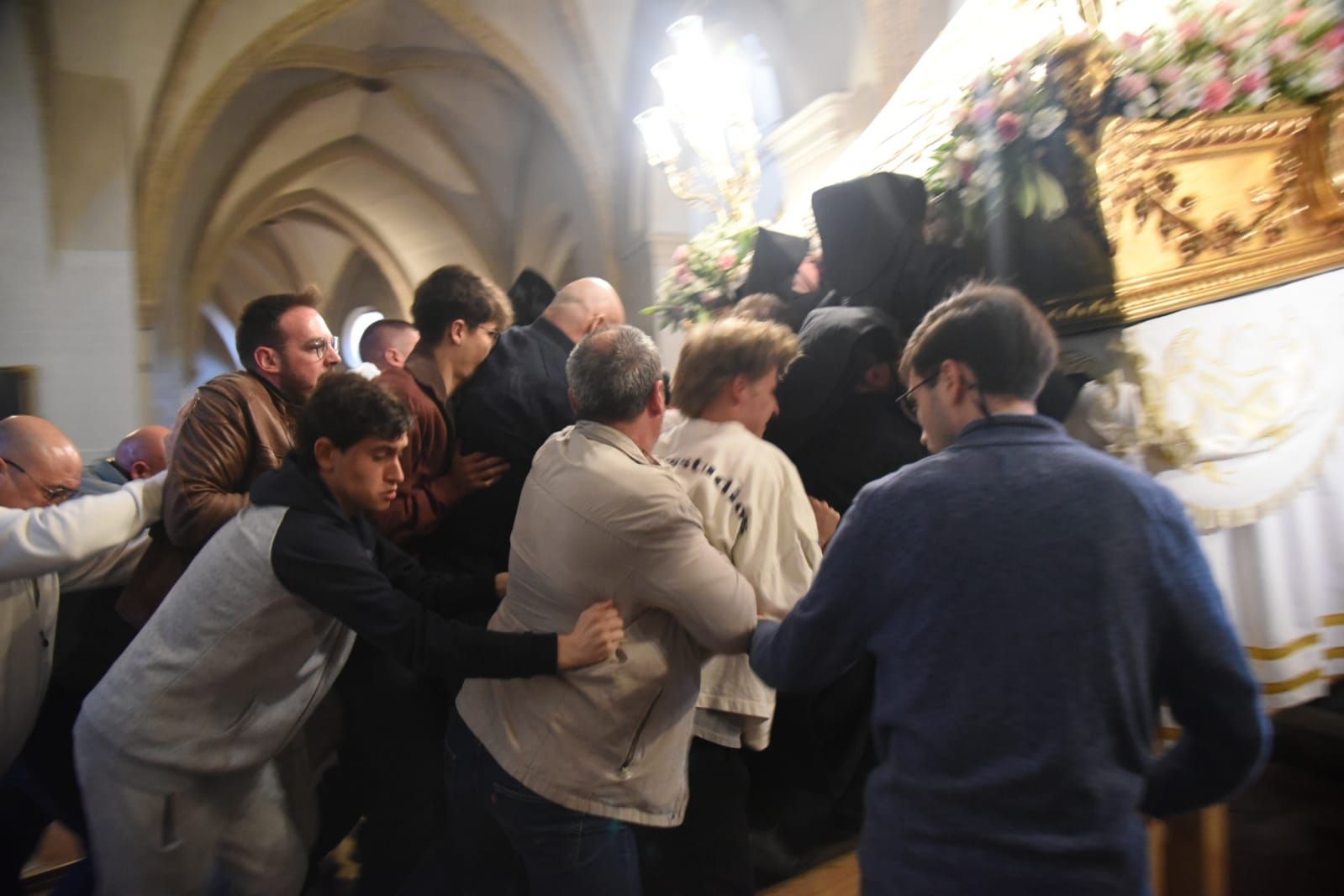 En imágenes | Procesiones del Jueves Santo en Zaragoza