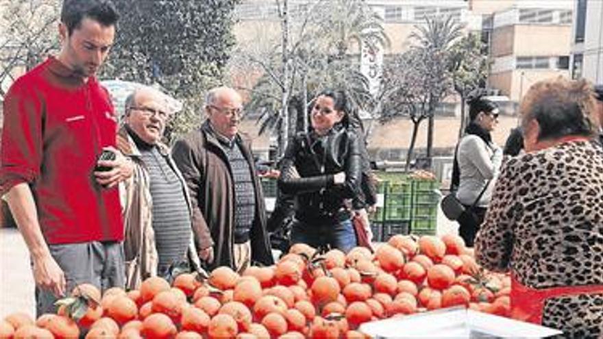 La Fira de la Taronja supera los 185.000 kilos de cítricos vendidos esta campaña en Castellón