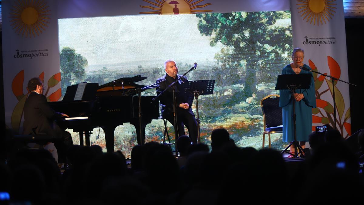 La actriz María Galiana y el pianista Luis Santana ofrecen un recital de poemas en Cosmopoética