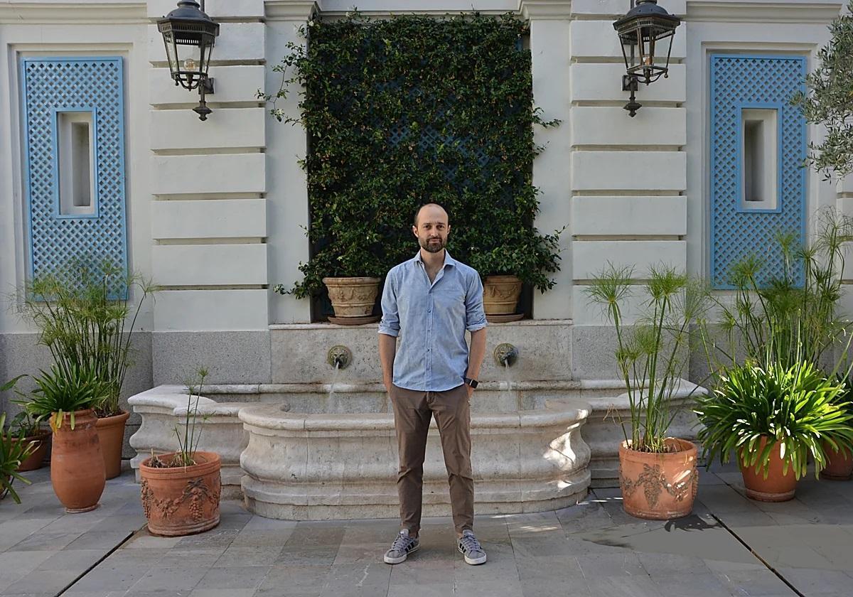 El escritor Michele Ruol, autor de Inventario de lo que queda cuando el bosque arde.