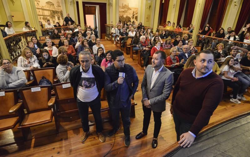 7/11/2018 GÁLDAR. Apoyo a Marilia, concursante de Operación Triunfo en el Teatro de Gáldar. FOTO: J. PÉREZ CURBELO  | 07/11/2018 | Fotógrafo: José Pérez Curbelo