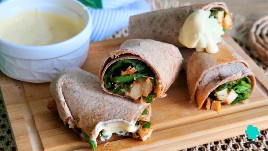 Los wraps de pollo más fáciles para una cena saludable: se preparan en pocos minutos y quedan muy cremosos