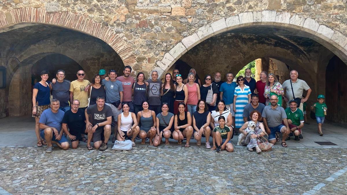 Imatges de la trobada per celebrar els 14 anys d'agermanament de Lladó i Zizurkil