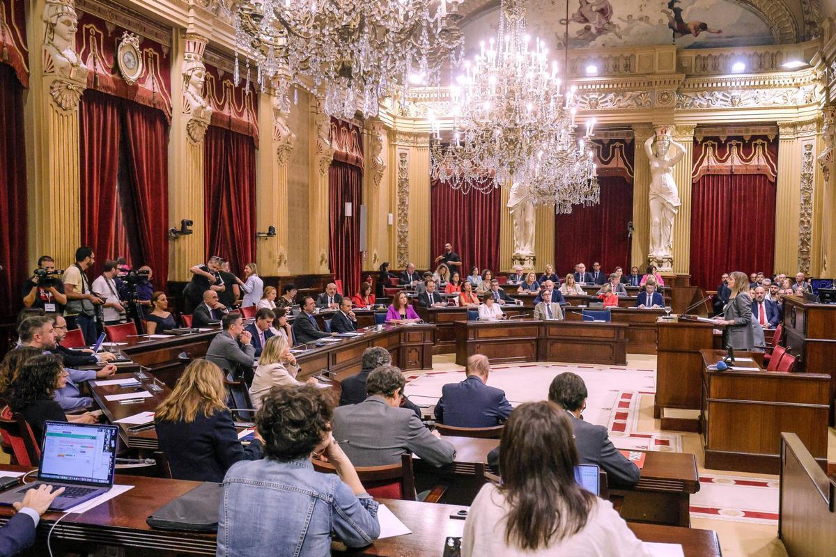 Un pleno del Parlament esta legislatura.