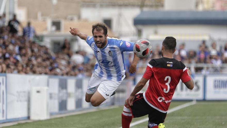 Alberto Canario en el encuentro del play-off de ascenso frente al Melilla.