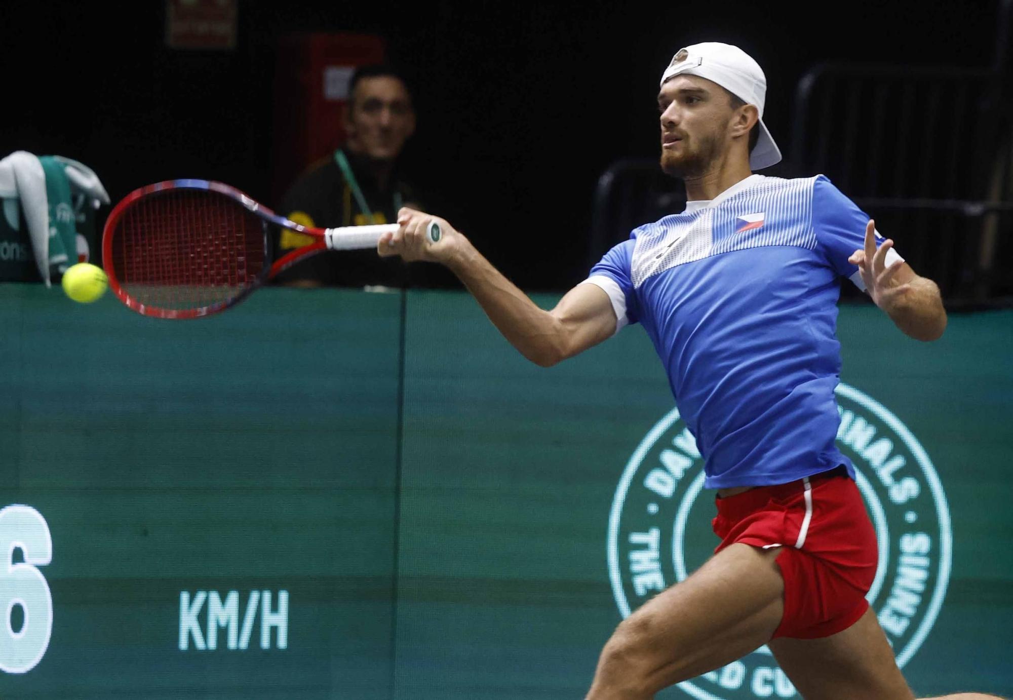 Segunda jornada de Copa Davis, ya con Djokovic entrenando en L´Alqueria