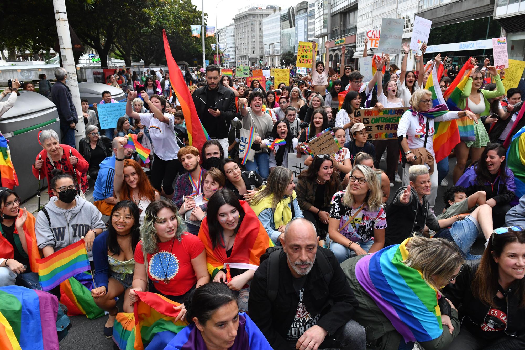 La manifestación del Orgullo LGBT recorre las calles de A Coruña