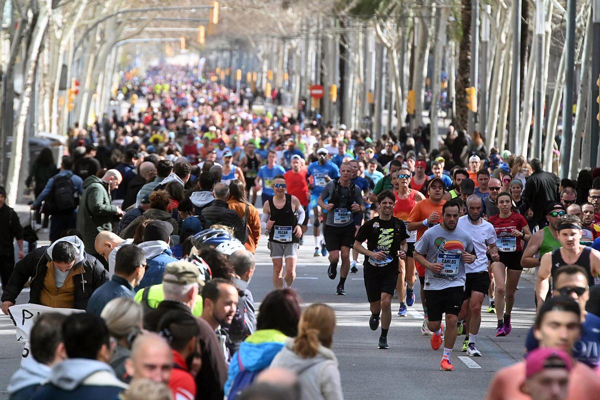 ¿Has participado en la Marató de Barcelona 2024? ¡Búscate en las fotos¡