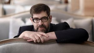 Richard Osman, en una imagen promocional.