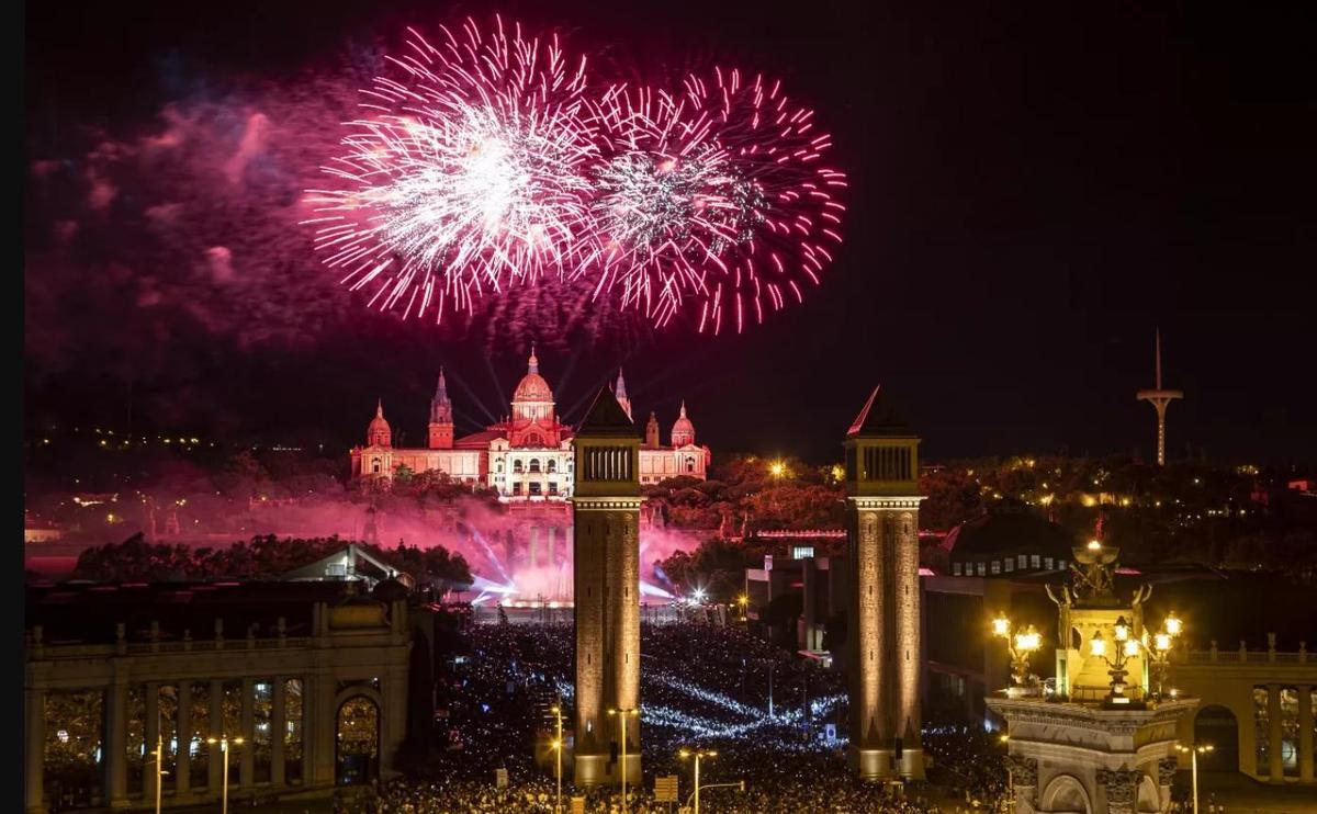 Imagen de archivo del espectáculo piromusical de la Mercè