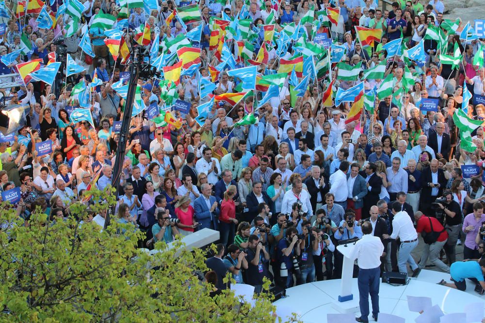 El presidente en funciones encabezó el acto del Partido Popular en el inicio de la última semana de campaña