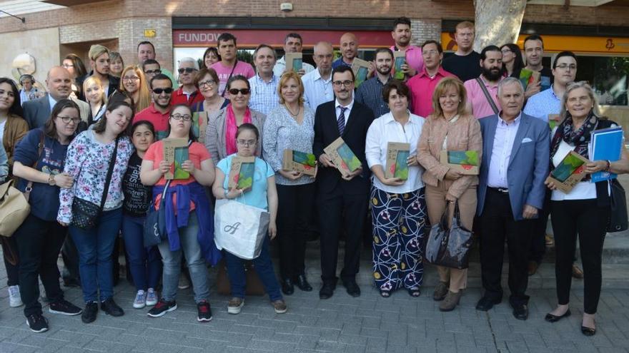 Fundown ha acogido esta tarde el acto de entrega de tablets a asociaciones que trabajan con personas con discapacidad