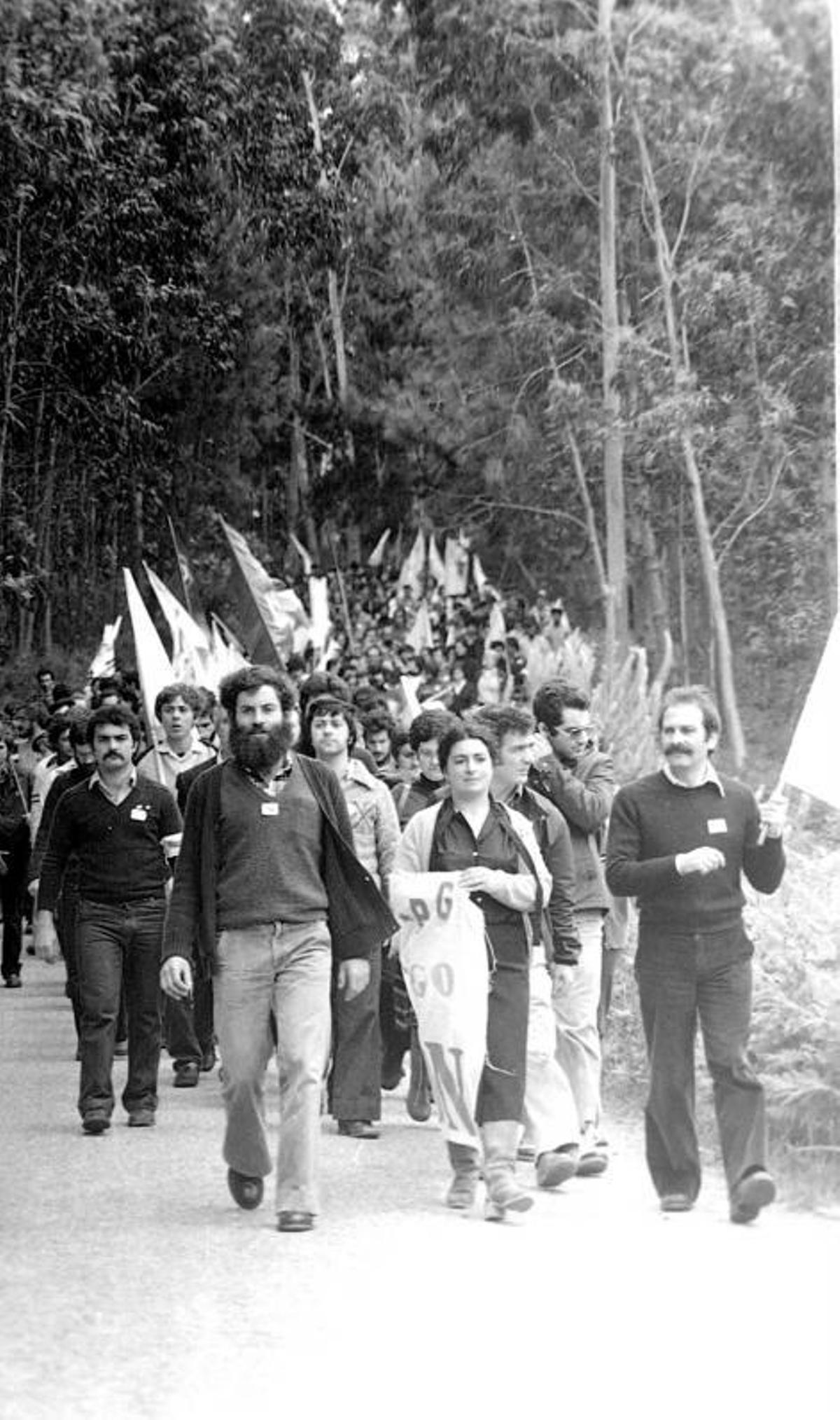 Marcha contra la central nuclear de Xove en 1979.  | // ARCHIVO FARO