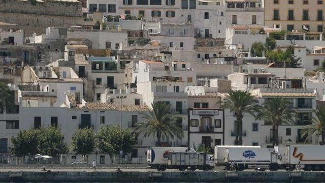 Fachada de la Marina.