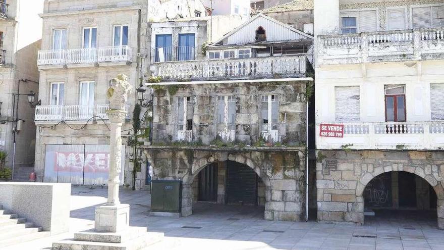 Edificio que albergaba el restaurante El Pescador. // R. G.