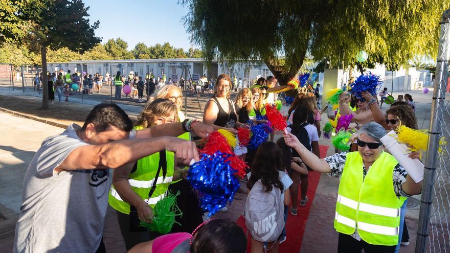 Vuelta al cole en un colegio de Massanassa afectado por la dana