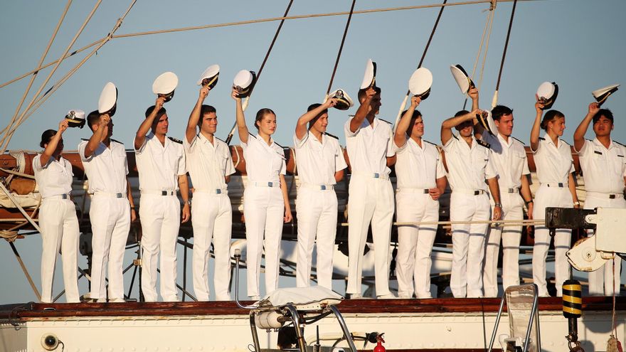 La princesa Leonor llega a Marín (Pontevedra) y finaliza su crucero de instrucción a bordo del Elcano