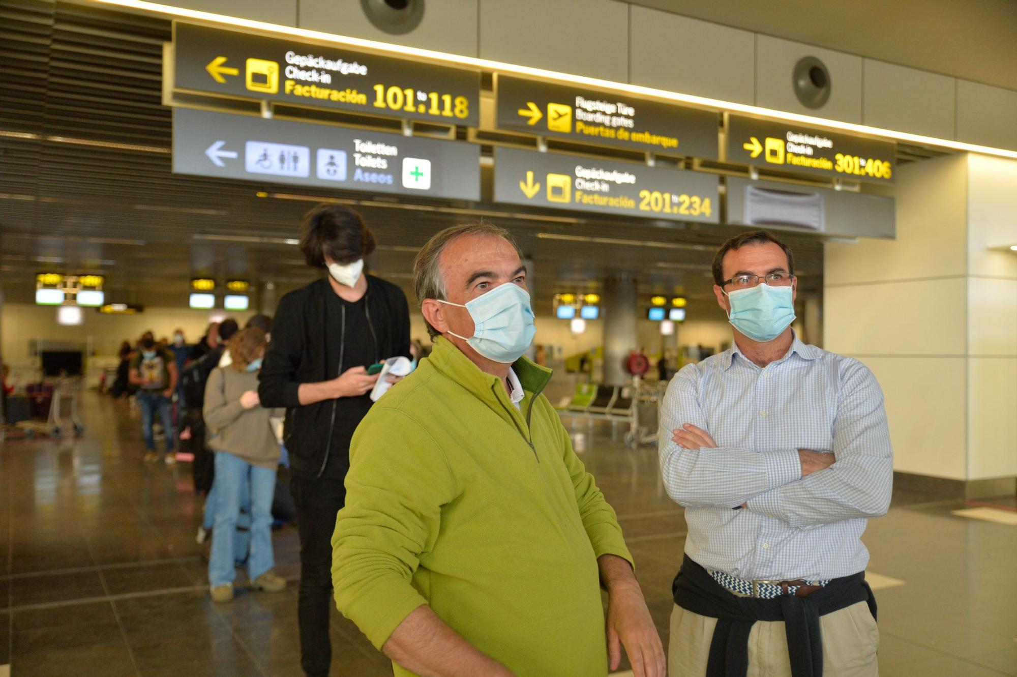 Caos en el aeropuerto de Gran Canaria por las cancelaciones de vuelos a Madrid