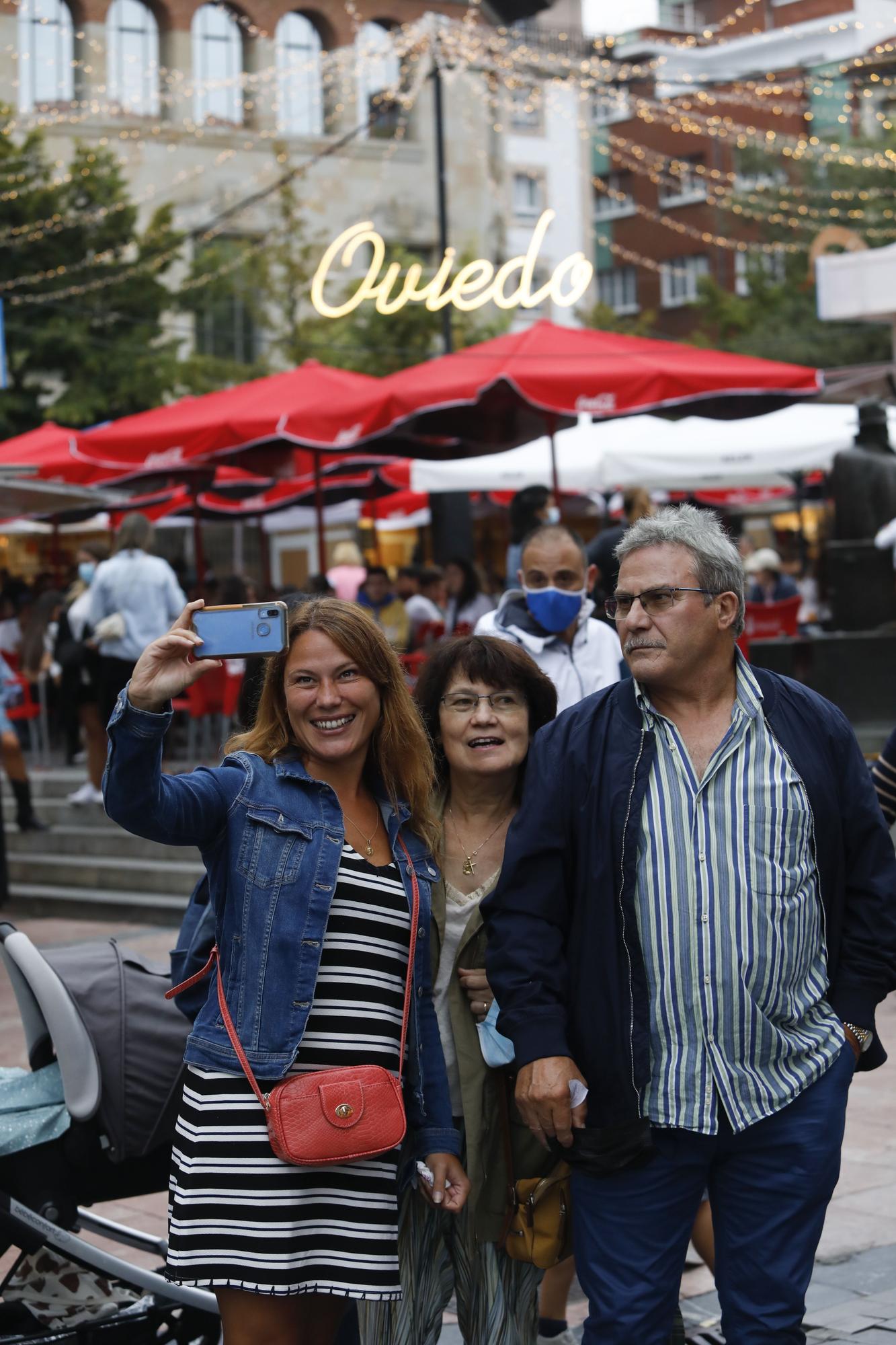 Las terrazas y chinguitos de Oviedo, llenos por San Mateo