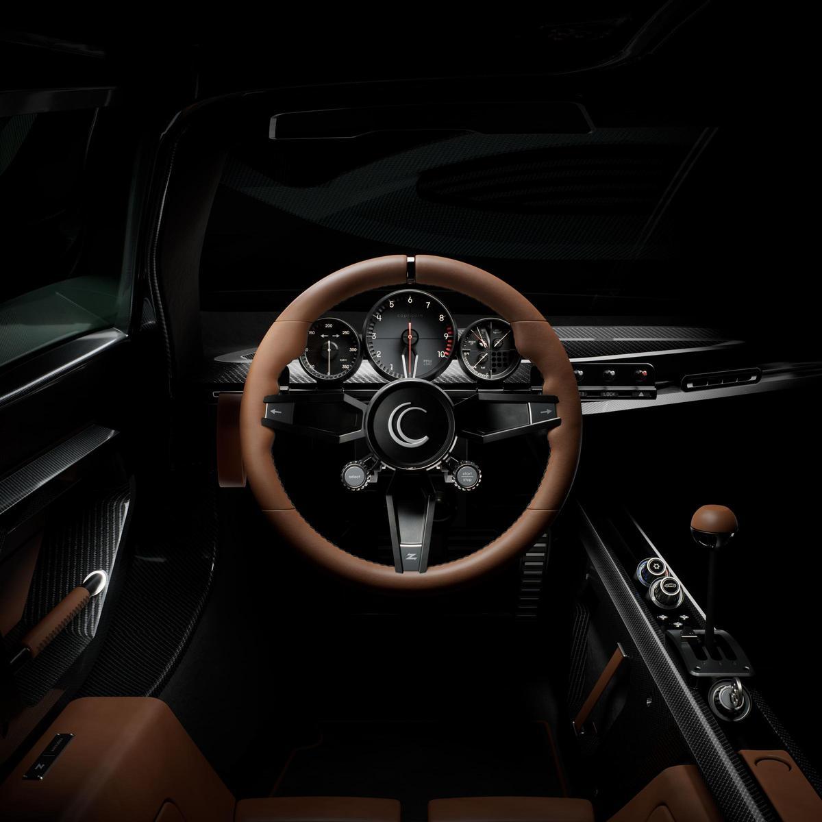 La posición del conductor dentro del Capricorn 01 Zagato