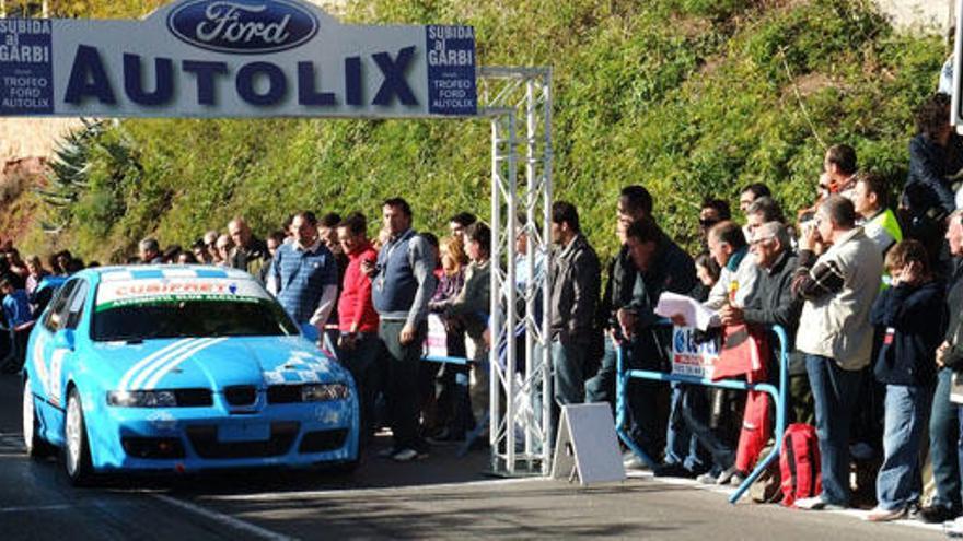 Serra rescata la Subida al Garbí pese a la prohibición de Medio Ambiente