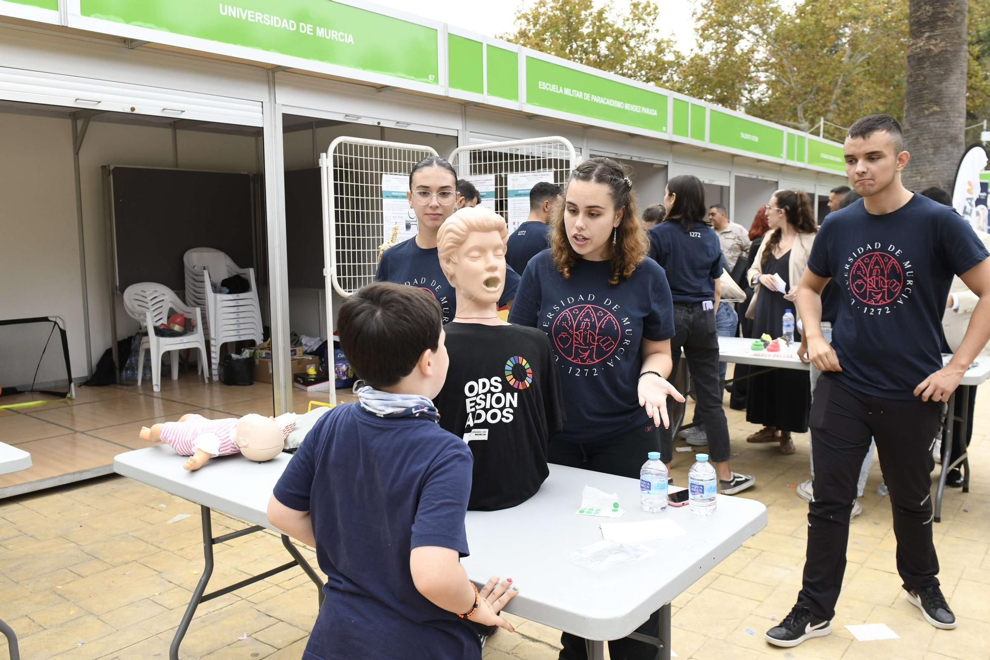La primera jornada de la Semana de la Ciencia de Murcia, en imágenes