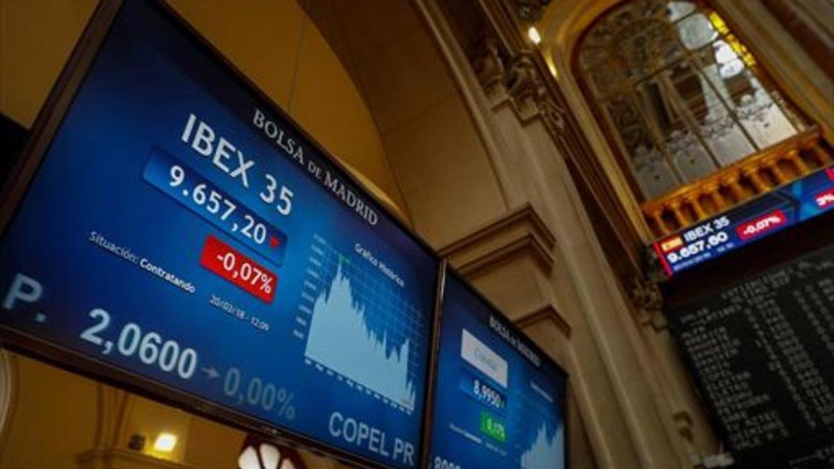 Panel de la Bolsa de Madrid, con la evolución del Ibex 35.