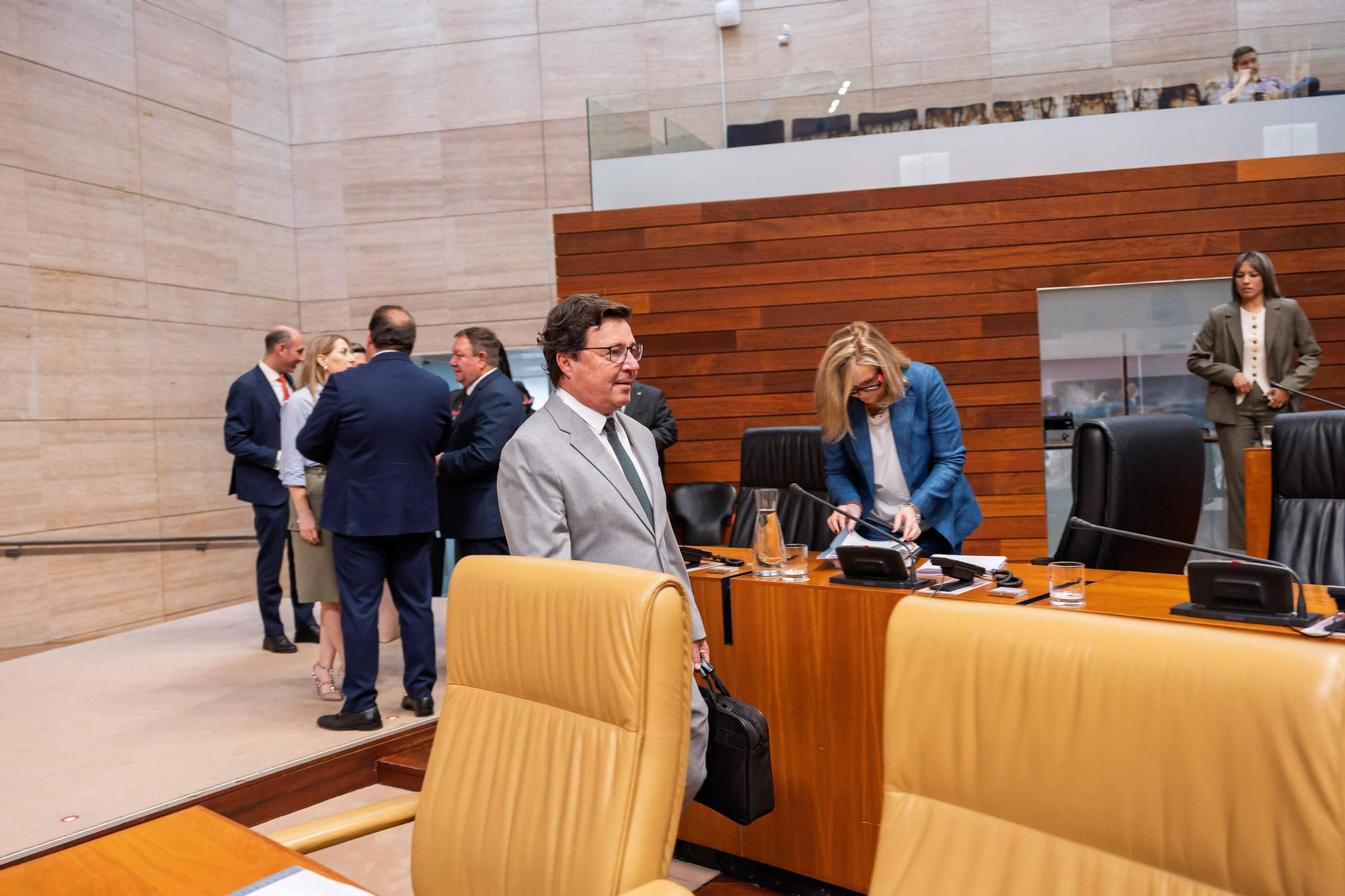 Fotogalería | Las imágenes del pleno en la Asamblea de Extremadura