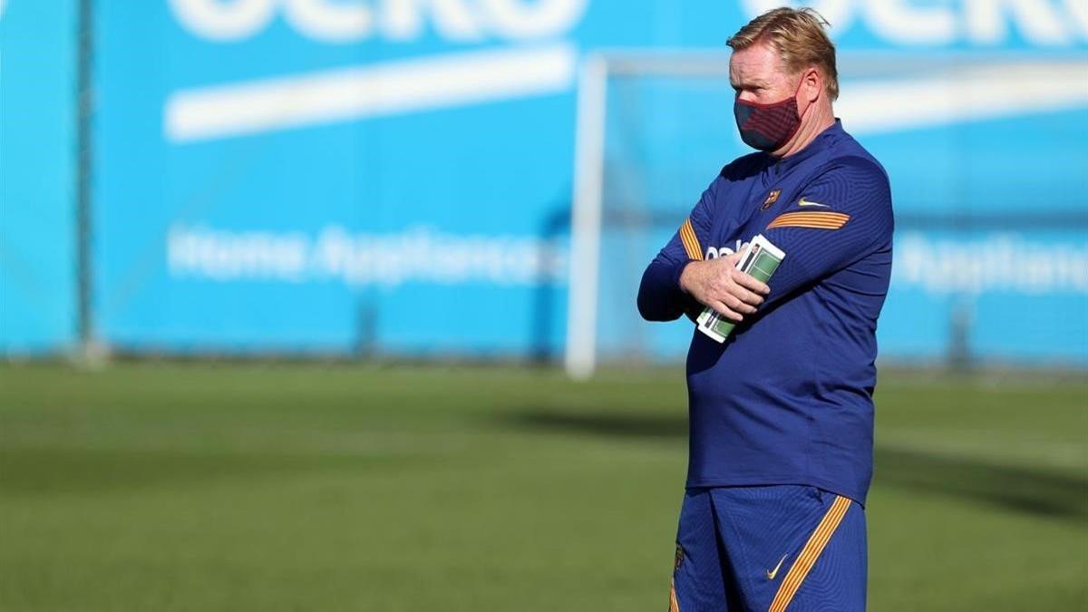 Koeman, en el penúltimo entrenamiento previo al duelo con el Nàstic.