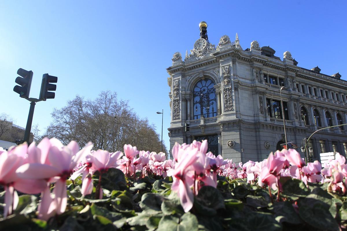 Archivo - Fachada del Banco de España.