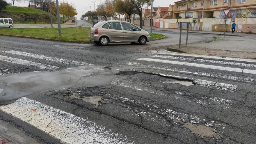 Plasencia hará un plan de bacheo de urgencia por los efectos de las lluvias