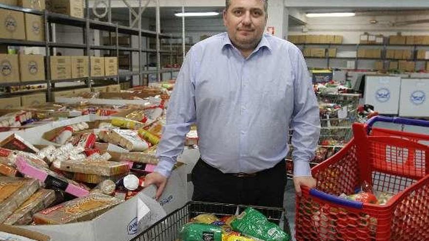 El presidente del Banco de Alimentos, Cecilio Santalices. // Iñaki Osorio