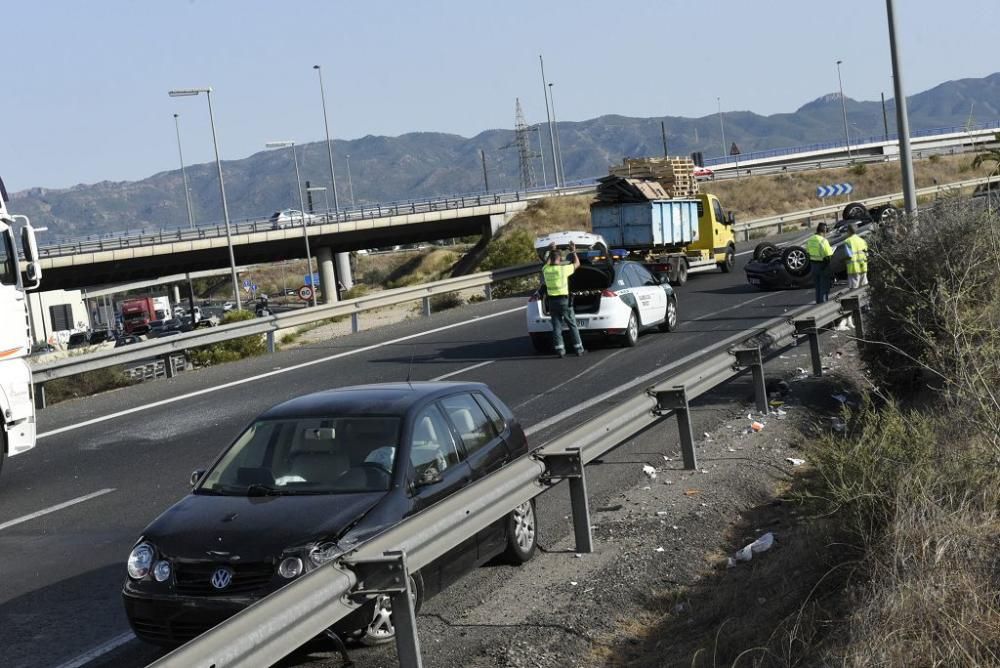 Cuatro heridos en un accidente en la A7