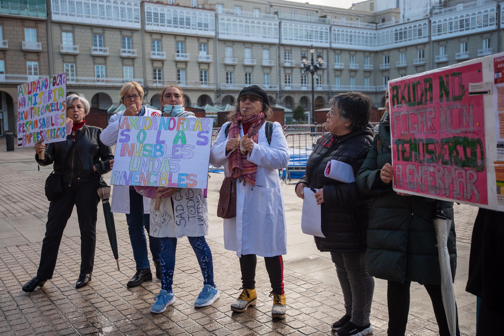 Protesta de trabajadoras del servicio de Axuda no Fogar