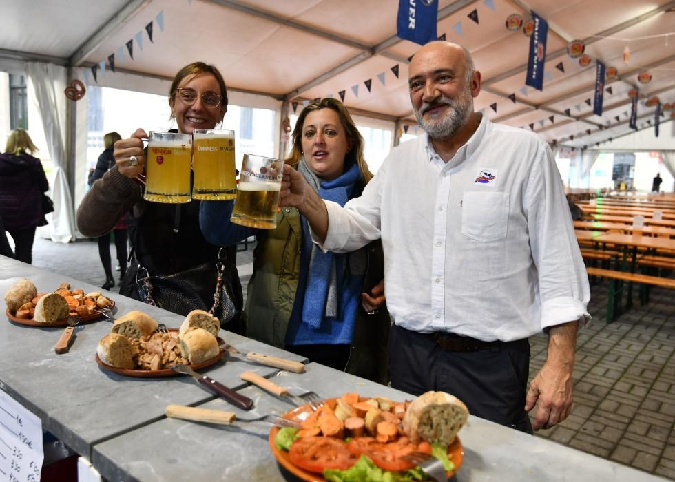 Gastronomía en Pontevedra | Mil litros de cerveza para brindar por la Outubrofest