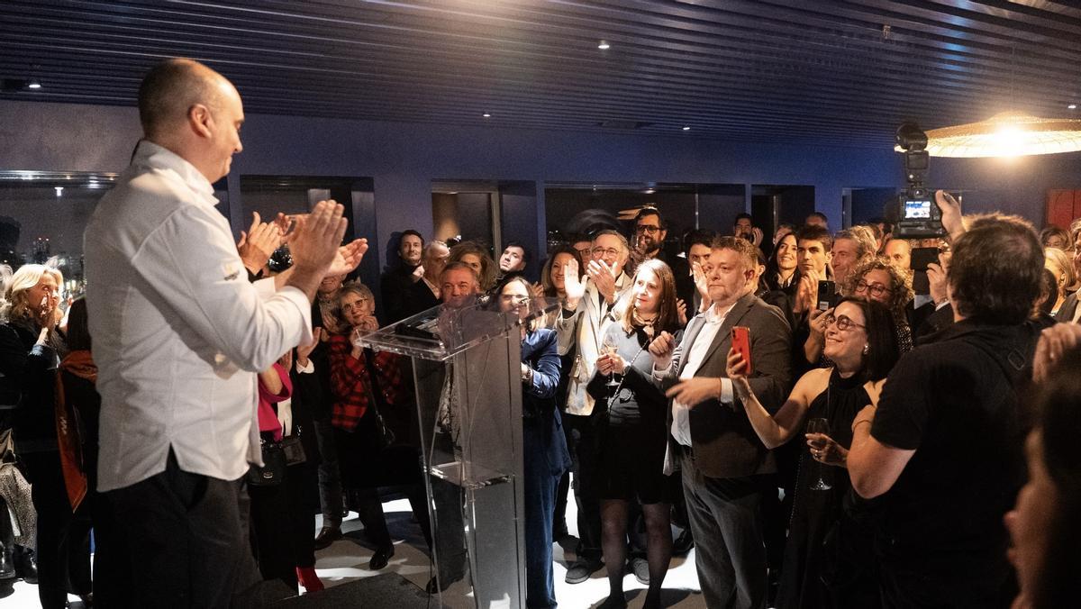 El chef Romain Fornell, tras recibir la medalla de la Legión de Honor francesa, este jueves en Barcelona.