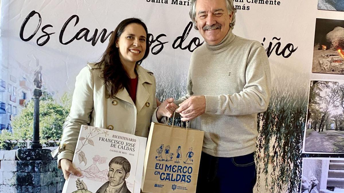 Caldas reconoce la trayectoria de la doctora Reyes Ferreiro | FDV