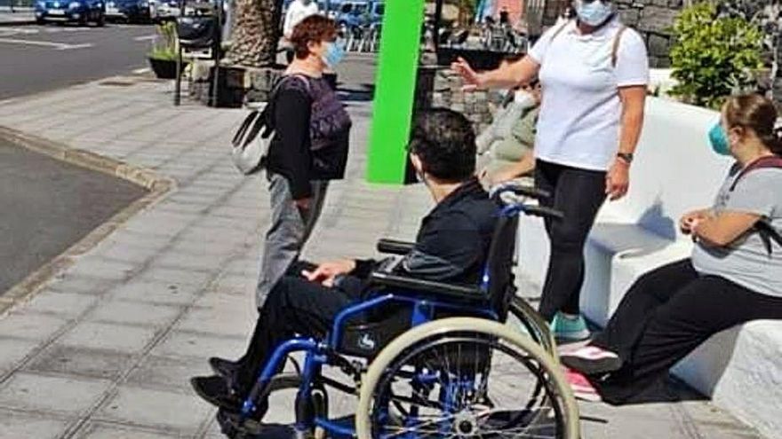 Neighbors detect four inaccessible spaces in the town of Garachico