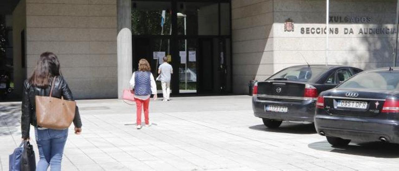 Edificio nuevo de los juzgados, donde está la sala de guardia.  // A. VILLAR