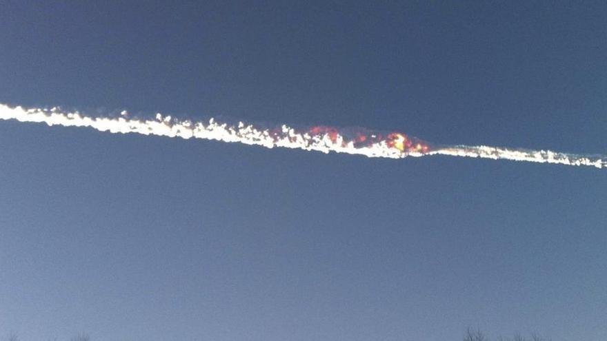 Una imagen de archivo de un meteorito en el cielo.